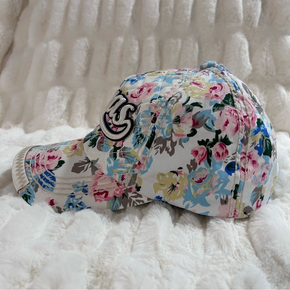 Robin Ruth Texas Floral Baseball Cap - Picture 6 of 11